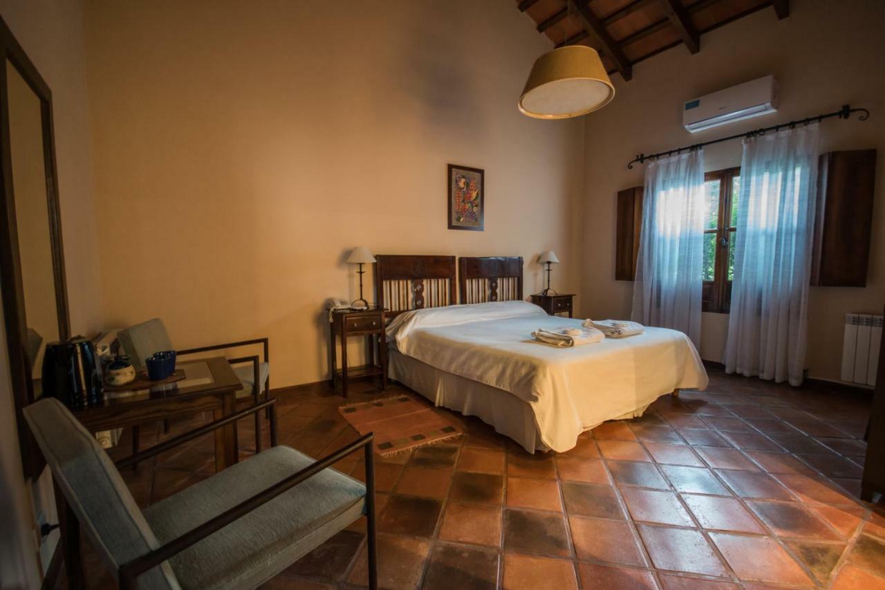 Hotel Torrontes Сан-Лоренцо Екстер'єр фото